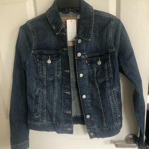 Levi’s Authentic Classic Jean Jacket